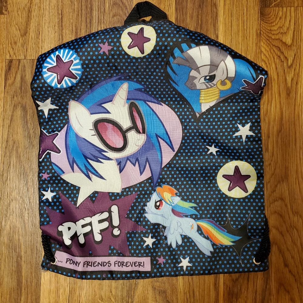 My Little Pony 🖤 2013 String Backpack.